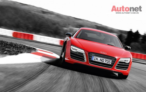 Customers will have the opportunity to drive the latest Audi R8