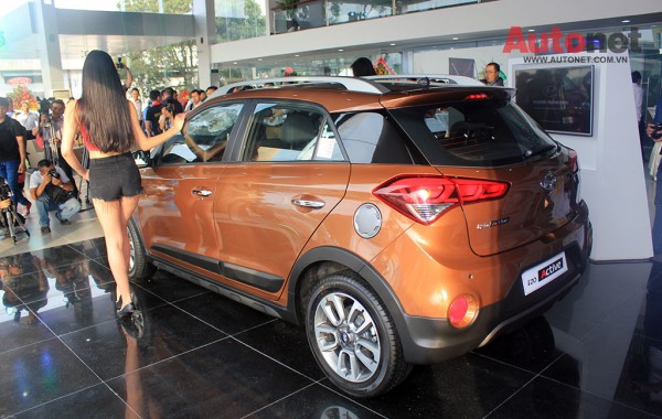 Hyundai i20 Active sẽ là một đối thủ đáng gờm của Ford EcoSport trong thời gian tới