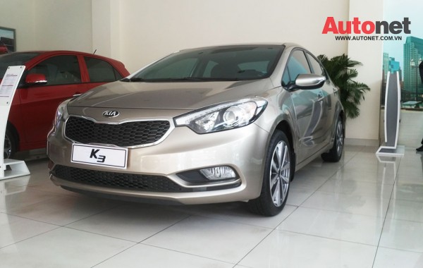 Prices of Kia Carens and K3 in September will be 5 million VND higher than that in August