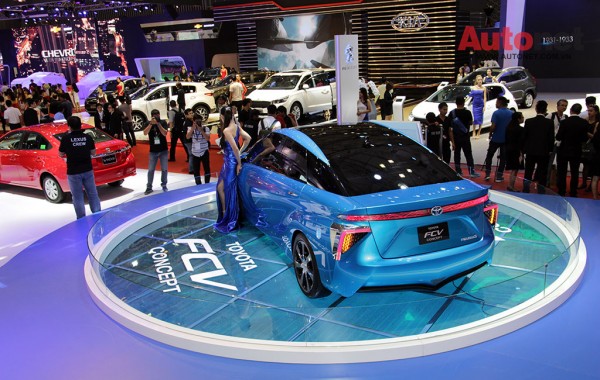 FCV concept sẽ là chuẩn mực cho phương tiện tương lai của Toyota