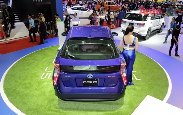 Prius 2016 là mẫu xe đầu tiên của Toyota áp dụng hệ thống khung gầm mới TNGA