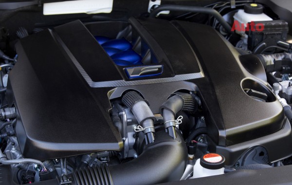 2016-Lexus-GS-F-engine