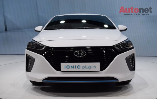 Hyundai-Ioniq-3