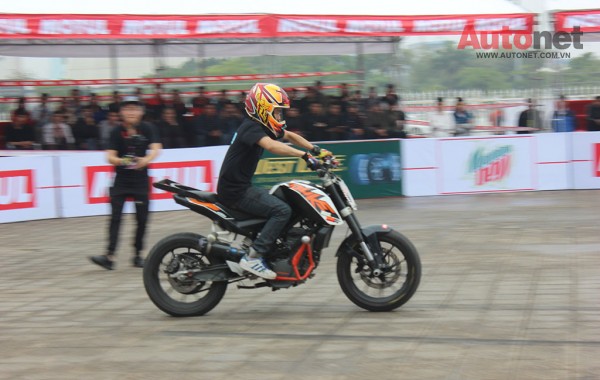 The final round of Motul Stunt Fest 2016 was launched with the 10 best stunters that were selected from the 2016 qualifiers in the North and the South