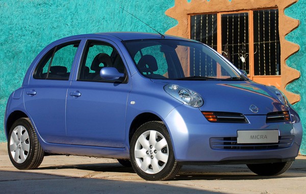 2003-Nissan-Micra-hatchback-5-door