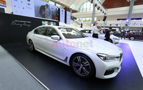 Giá BMW 7-Series mới lần lượt là 4,098 tỉ cho bản 730 Li, 4,868 tỉ cho bản 740 Li và 6,448 tỉ cho bản 750 Li
