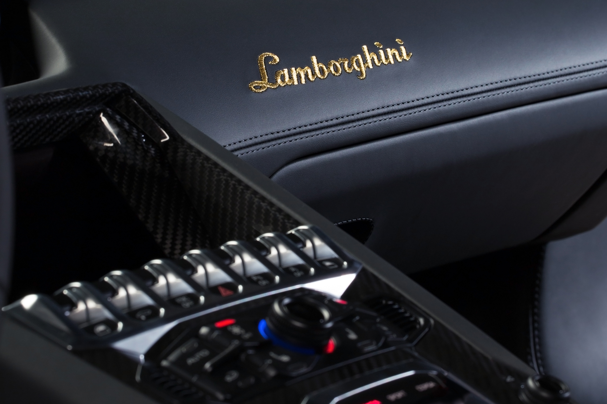 Lamborghini-Aventador-Miura-Homage-Special-Edition-interior-detail-02-1