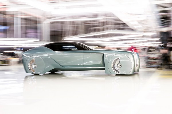 Rolls-Royce-103EX-Vision-Next-100-side-profile-in-motion