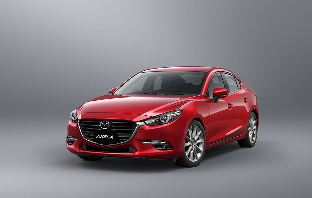 Thay đổi chủ yếu ở phần đầu của xe Mazda3 thế hệ mới.