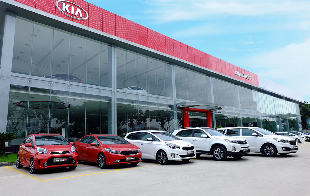 Cụ thể, ưu đãi với xe thương hiệu Kia cao nhất là mẫu xe Kia Sedona lên tới 105 triệu đồng, kế đến là Sorento là 74 triệu đồng và Kia Cerato là 51 triệu đồng.