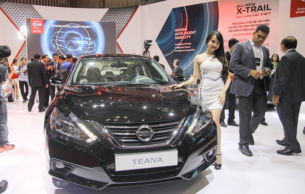 Phiên bản 2016 của Nissan Teana cũng góp mặt tại gian hàng năm nay của hãng
