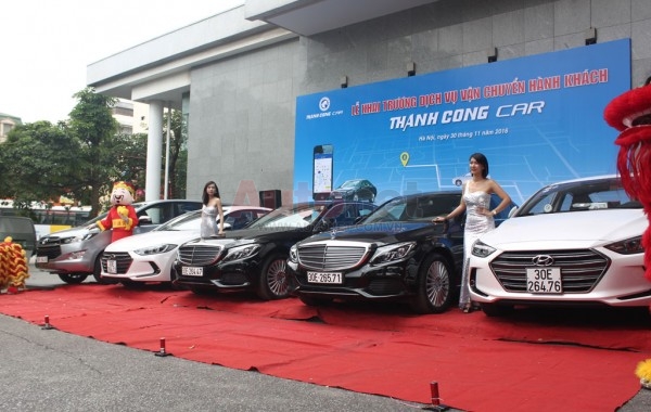 Các dòng xe của Thành Công Car bao gồm Hyundai Elantra, Toyota Innova và Mercedes-Benz C250