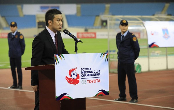 Đại diện Toyota Việt Nam phát biểu trước trận đấu