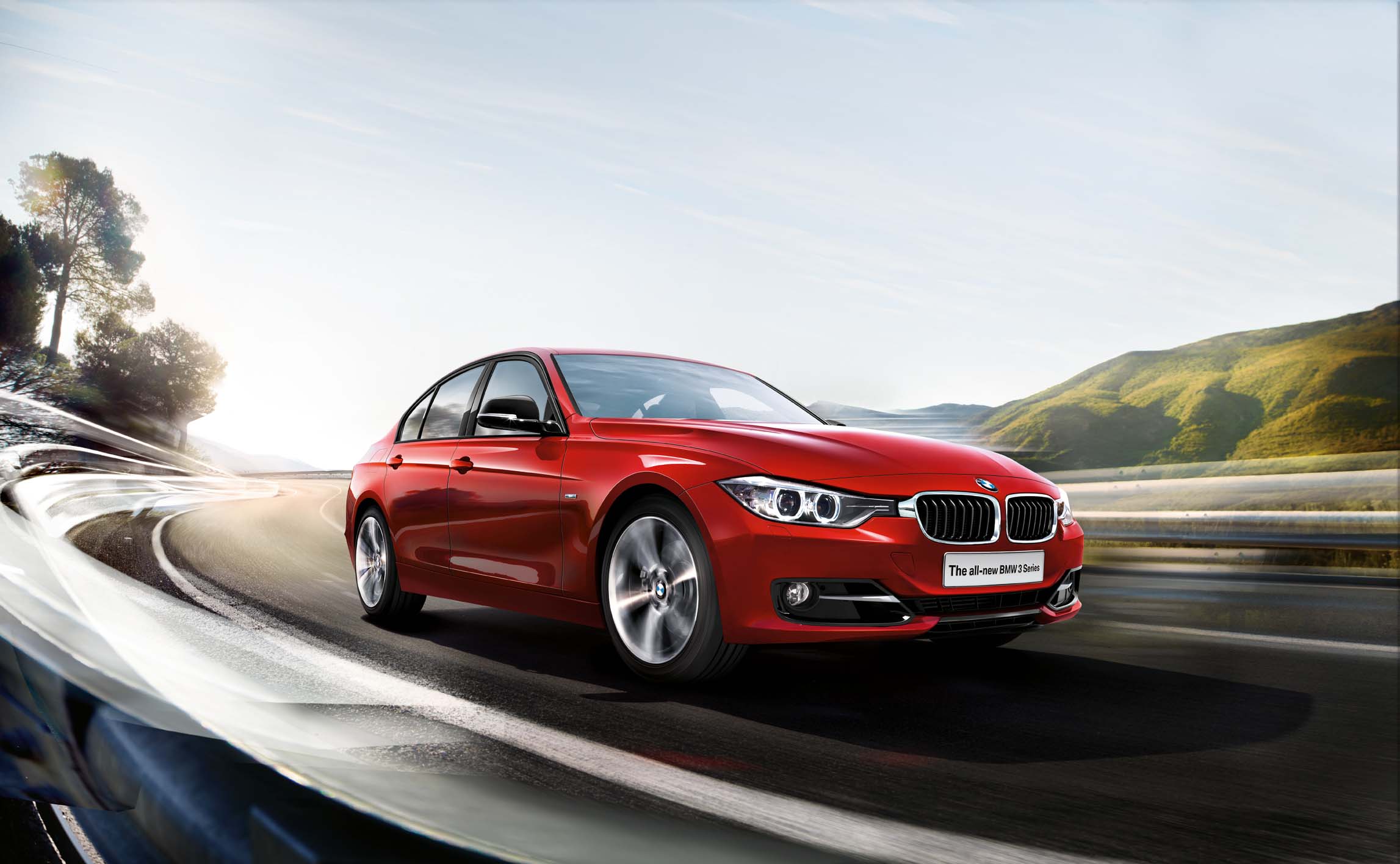 BMW Series 3 luôn nhận được nhiều sự ủng hộ từ phía khách hàng không những bởi cảm giác lái, khả năng vận hành linh hoạt, công nghệ tiên phong mà còn được trang bị thêm hàng loạt các chi tiết hiện đại 
