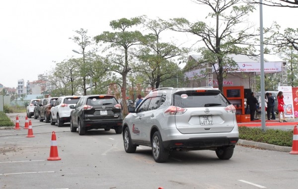 Hơn 9h sáng, các khách hàng sở hữu X-Trail tại khu vực Hà Nội đã có mặt tại Le Parc Gamuda, Yên Sở