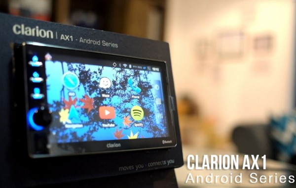 Nói thêm 1 chút về hệ thống Clarion AX1, hệ thống này là một HĐH Android được tùy biến do đó kết nối rất dễ dàng với smartphone/tablet, đồng thời sở hữu giao diện trực quan, thân thiện với người dùng. Wi-Fi hotspot, bản đồ GPS Vietmap, kết nối Bluetooth, khả năng chơi nhạc/lưu trữ nhạc... là một vài nét nổi bật của Clarion AX1. 