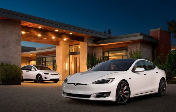 Tesla-Updates-Enhanced-Auto