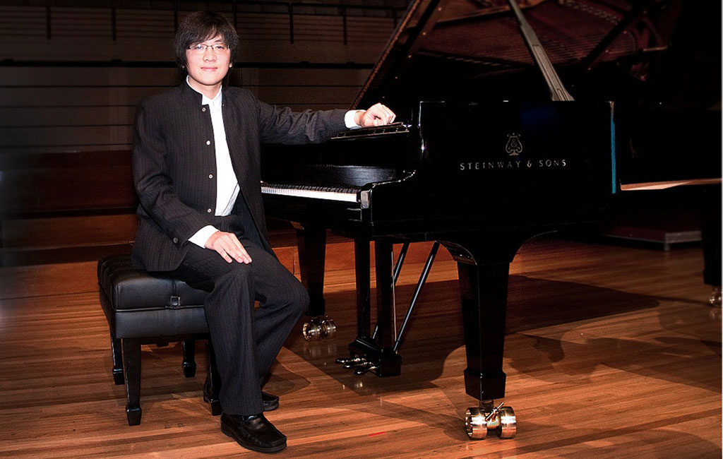 Nghệ sỹ Piano trẻ Lưu Hồng Quang