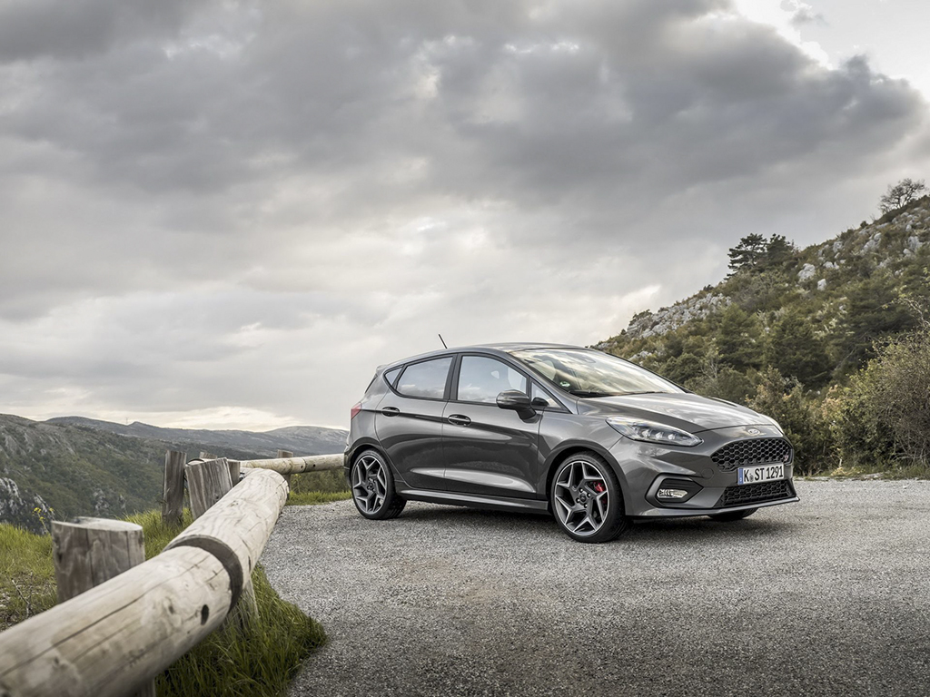 2018-ford-fiesta-st-uk-pricing-1