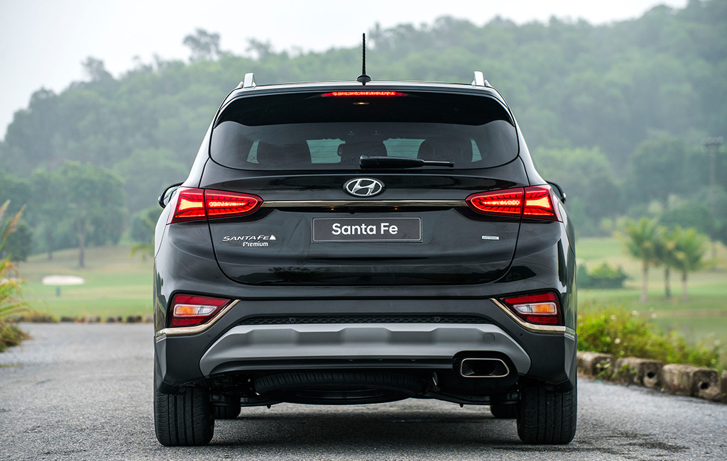 Hyundai-SantaFe-2019---22
