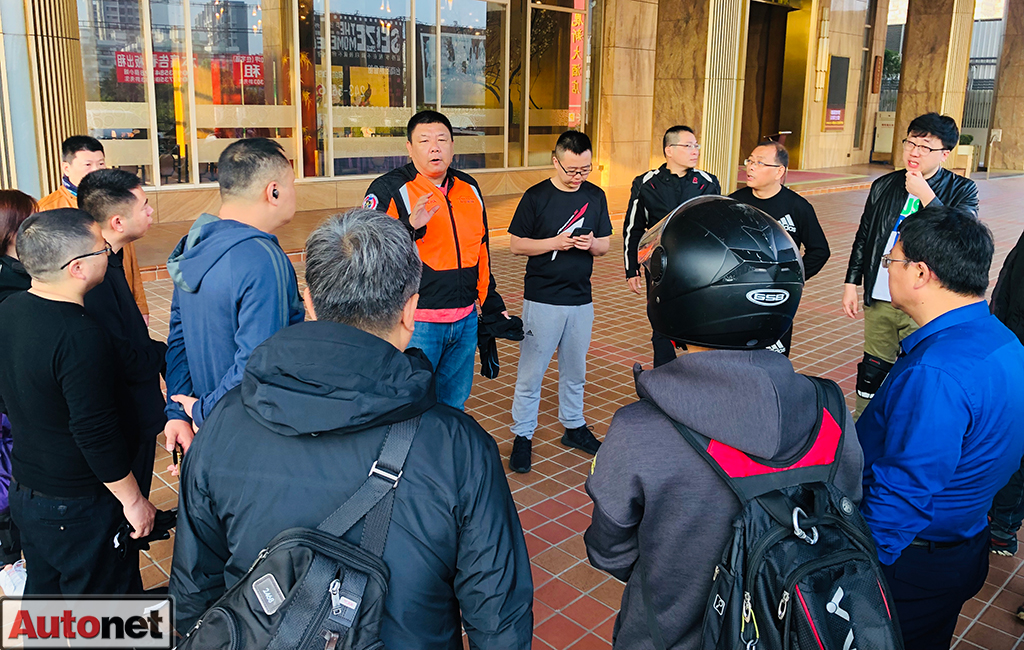 Dẫn đoàn hành trình người Đài Loan chia sẻ về cung đường của ngày đầu tiên
