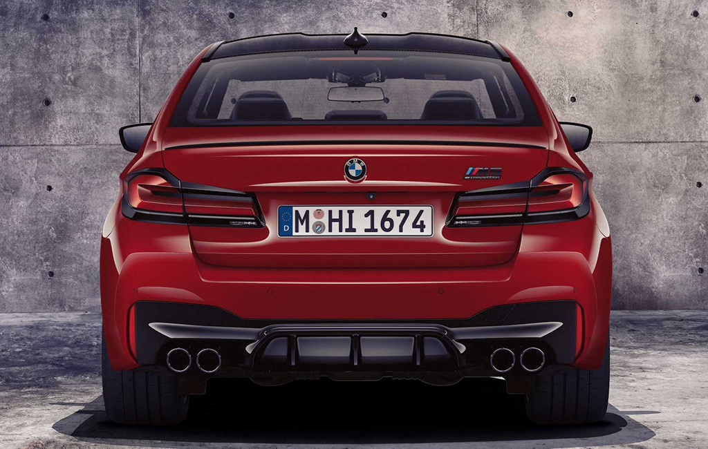 2021-BMW-M5-17