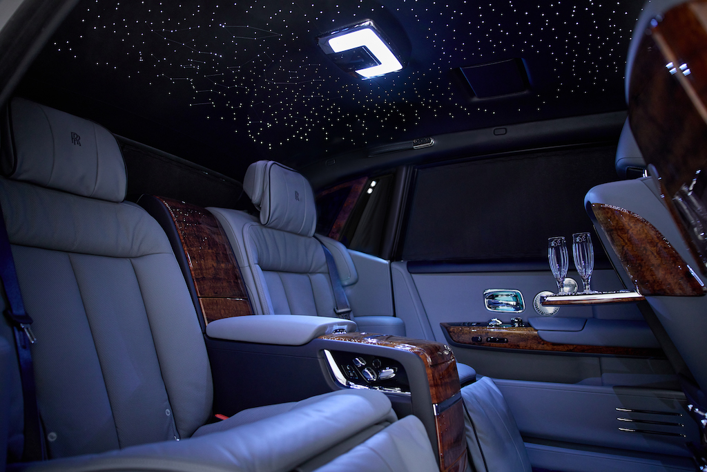JBS-2021 Rolls Royce Phantom- KOA Dove Grey Interior (6)