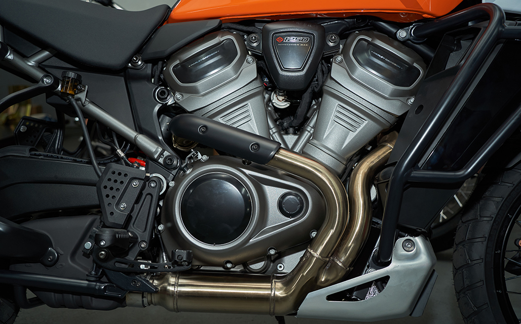 Động cơ Revolution® Max 1250 mới, V-Twin 1.250cc, công suất 150 mã lực, mô men xoắn cực đại 128 Nm