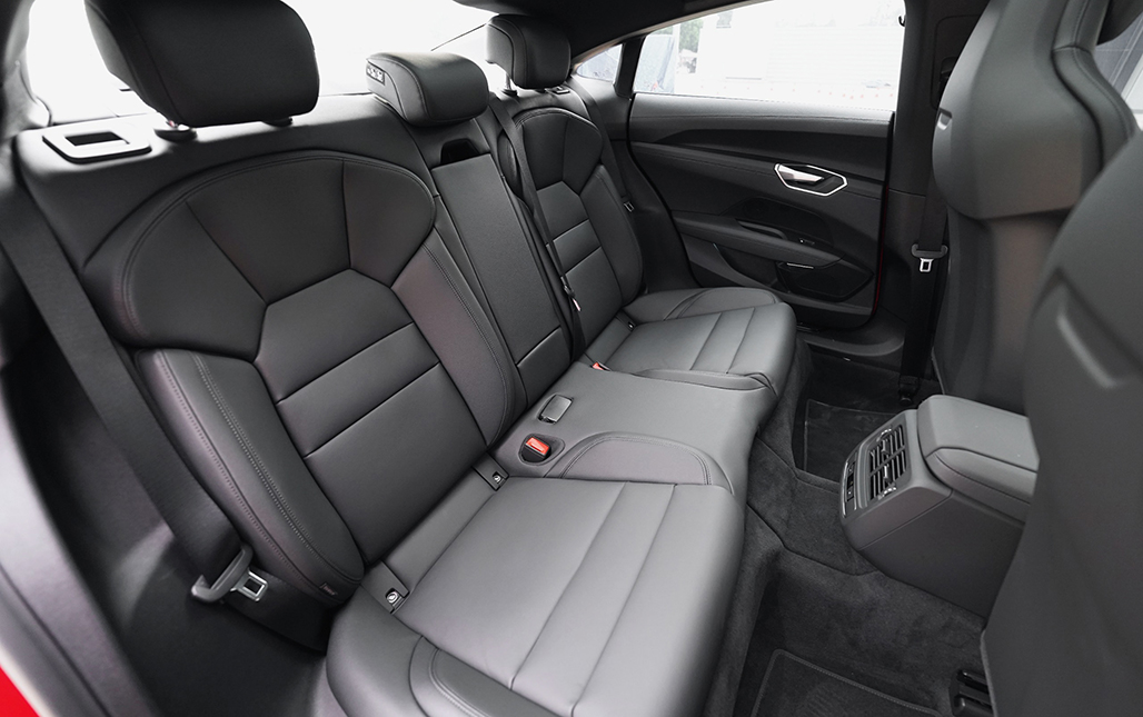Audi e-tron GT 7