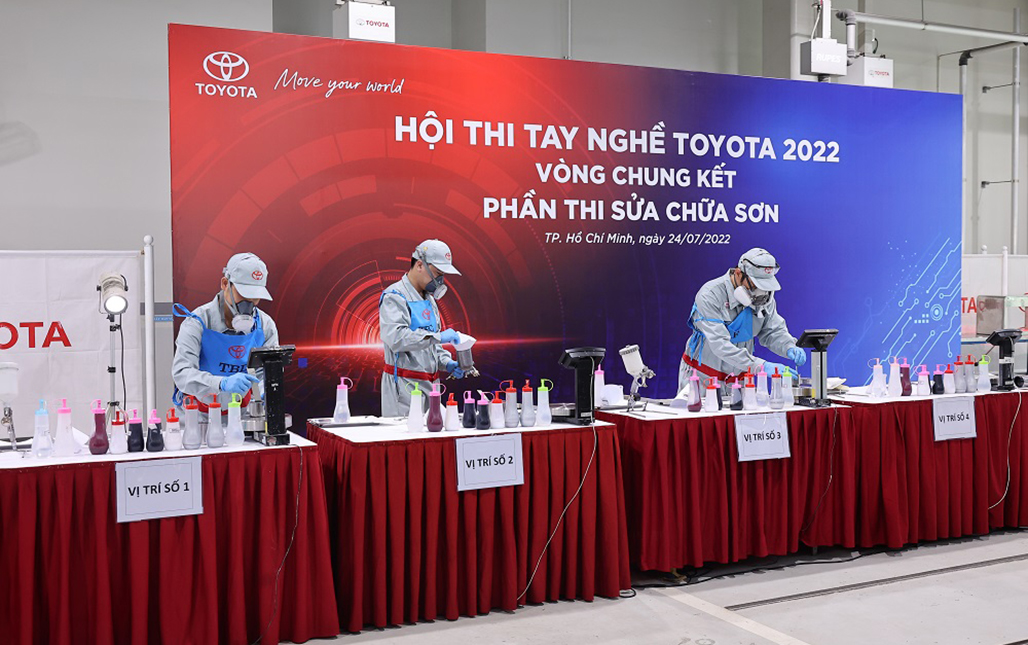 Toyota tay nghe 3