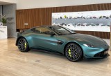 Cận cảnh bộ đôi Aston Martin Vantage F1 Edition và DB11 V8 Coupe nâng cấp