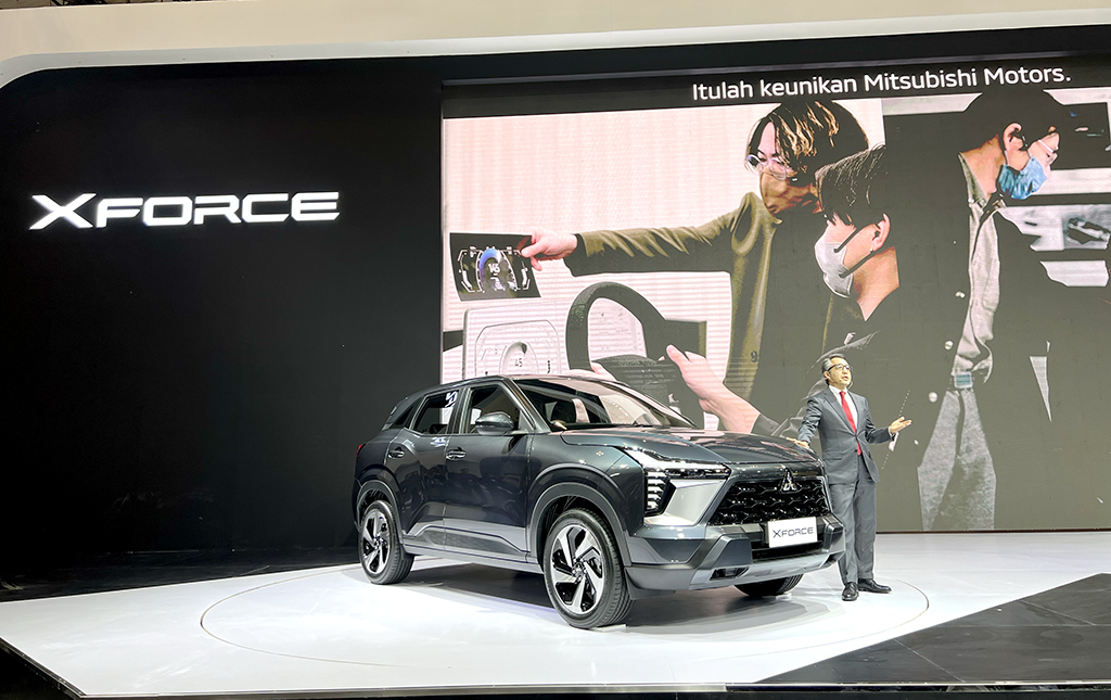 Mitsubishi Xforce dự kiến sẽ giao xe tại Việt Nam vào đầu năm 2023, nhiều khả năng sẽ có đến 03 phiên bản. Xe được nhập về từ nhà máy Indonesia.