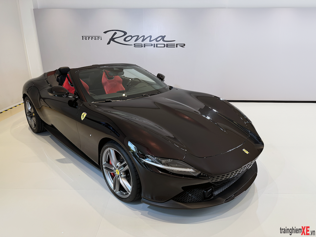 Ferrari Roma Spider – Siêu xe hai cửa mui trần có giá từ 20 tỷ đồng