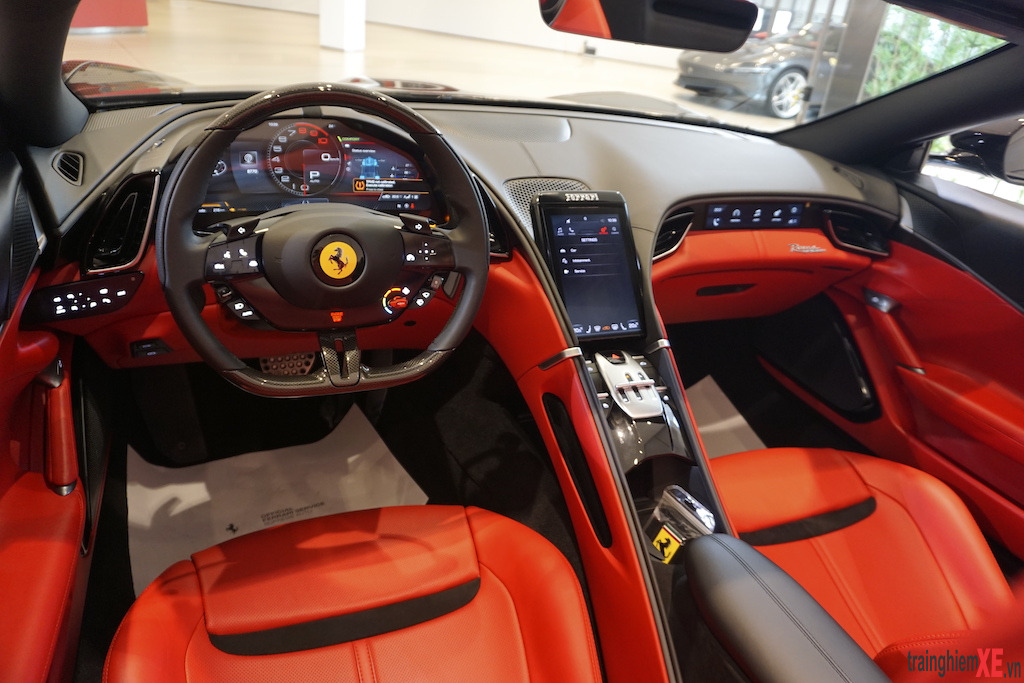 Ferrari Roma Spider – Siêu xe hai cửa mui trần có giá từ 20 tỷ đồng