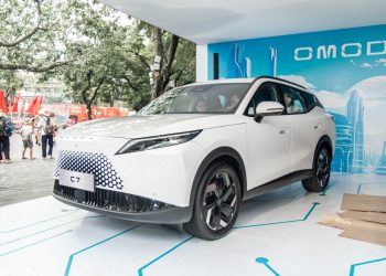 Omoda C7 và Jaecoo J6: Hai “tân binh” hứa hẹn khuấy đảo thị trường SUV Việt Nam