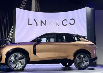 Lynk & Co 08 EM-P ra mắt ấn tượng, giá từ 1.299.000.000 đồng