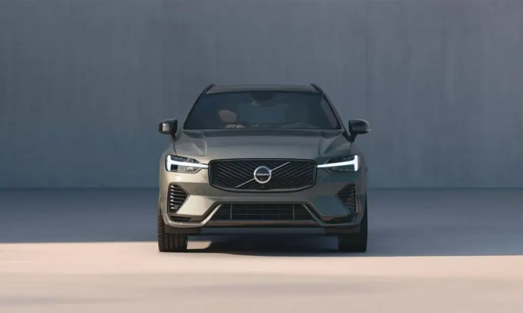 Volvo sắp ra mắt bộ đôi SUV XC60 và Sedan S90 nâng cấp mới tại Việt Nam