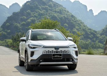 Toyota ưu đãi hấp dẫn dành cho xe Hybrid