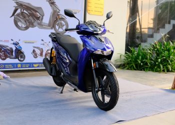 Honda SH150i Vetro Blue – Nhập Ý, giá 235 triệu đồng tại Việt Nam