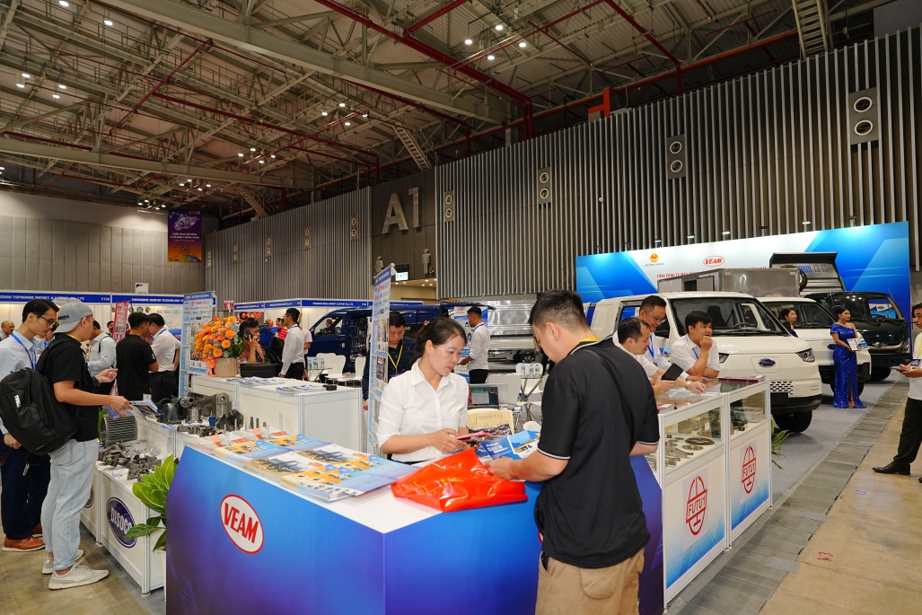 Triển lãm Autotech & Accessories 2026 và Triển lãm Cons & Trans 2026 chính thức khai mạc