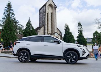Omoda C5 SHS – Mẫu SUV Hybrid lái hay