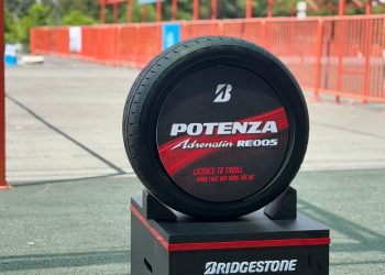 Bridgestone Potenza Adrenalin RE005 – Lốp xe hiệu năng cao dành cho xe thể thao