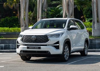 Thị trường ô tô 6 tháng đầu năm: Xe gầm cao, công nghệ Hybrid tiếp tục là điểm nhấn